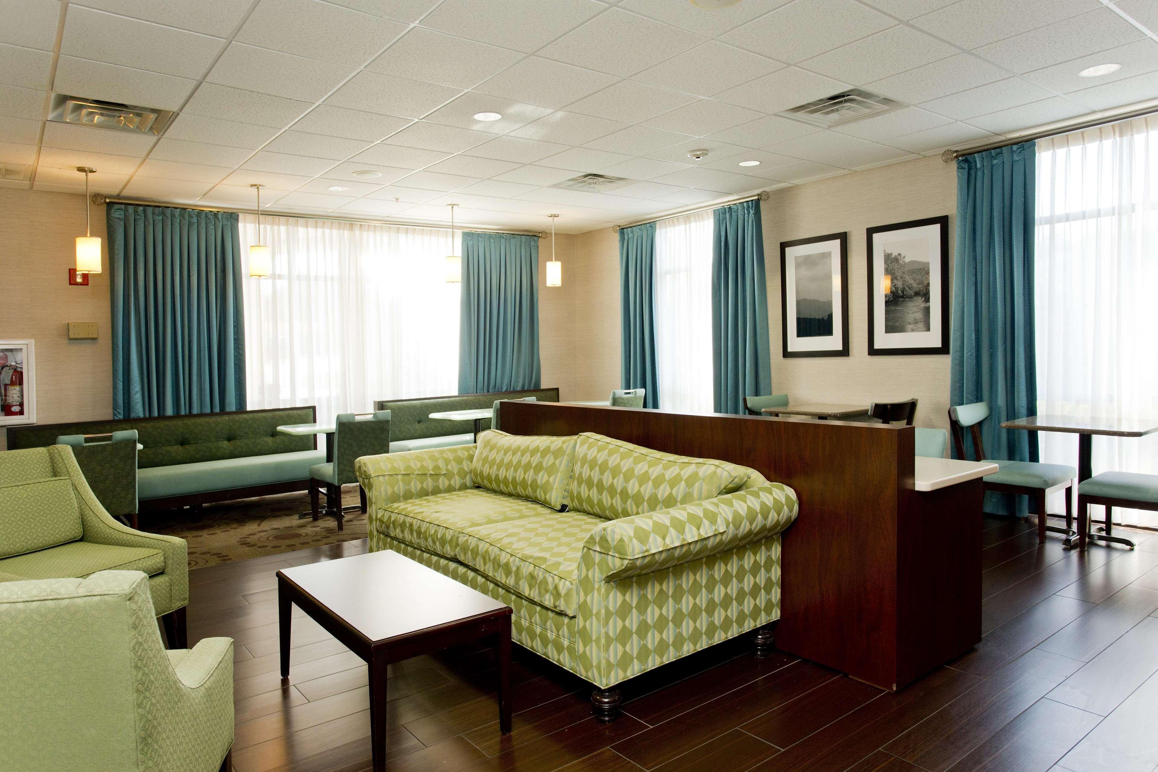 Hampton Inn Front Royal Εξωτερικό φωτογραφία